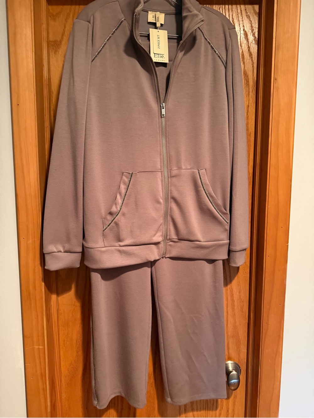Tahari Elie Mauve Zip-Front Jacket & Pant Set - size medium